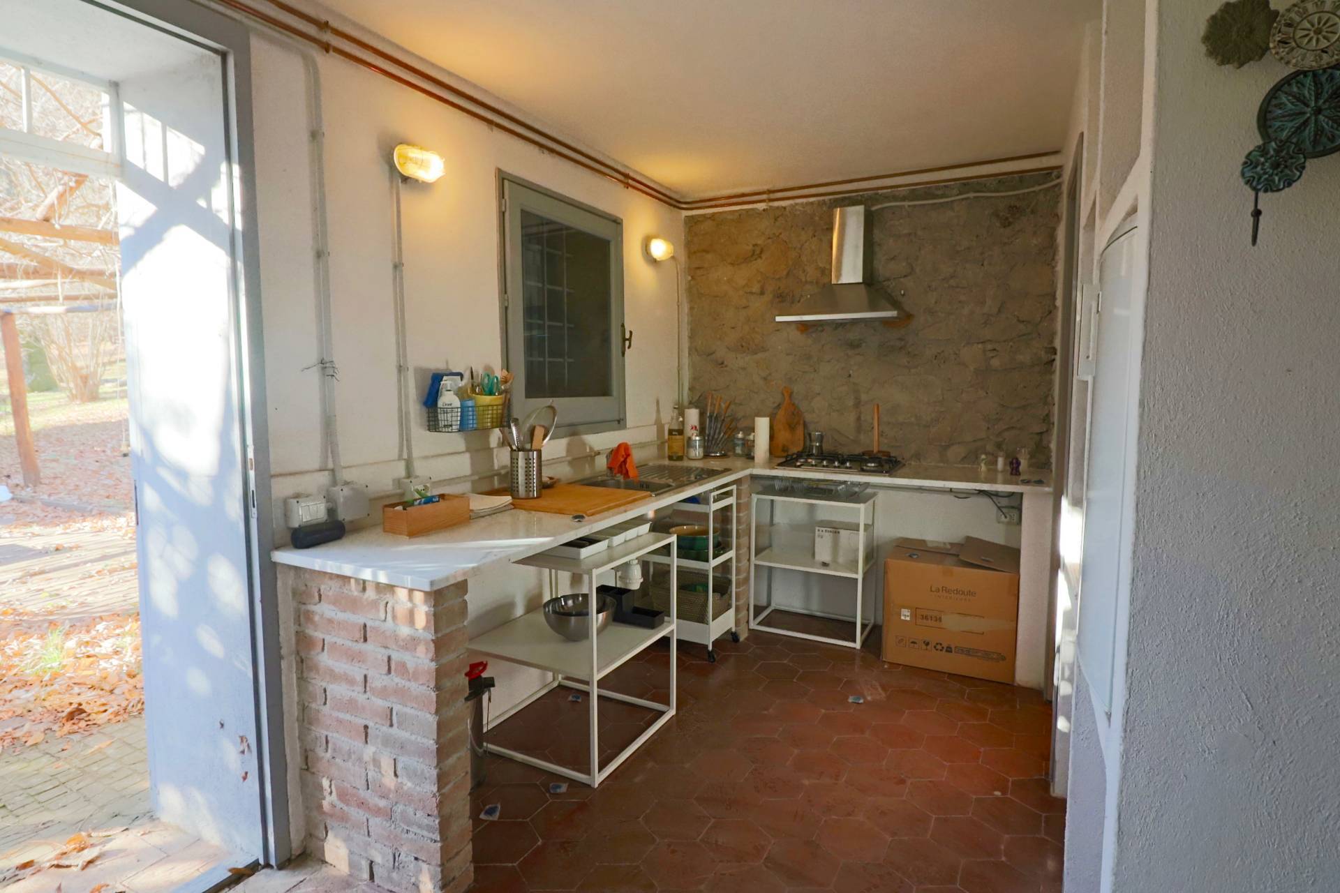 Rustico/Casale/Corte in vendita a Caprarola, Localit Fogliano