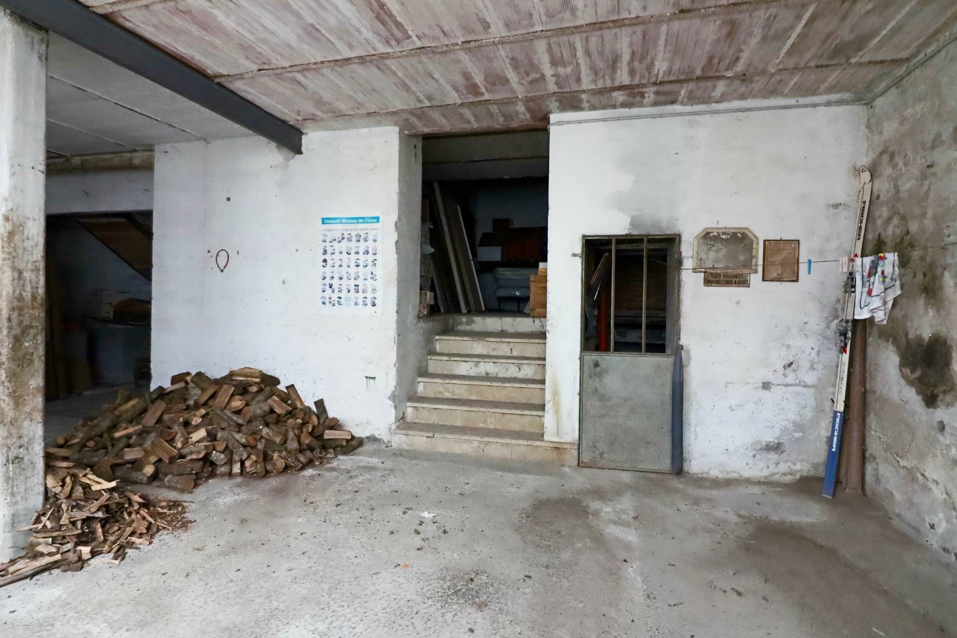 Garage / Box in vendita a Vetralla