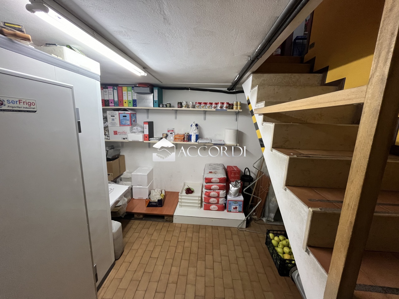 Attivit� commerciale con terrazzo a San Vendemiano