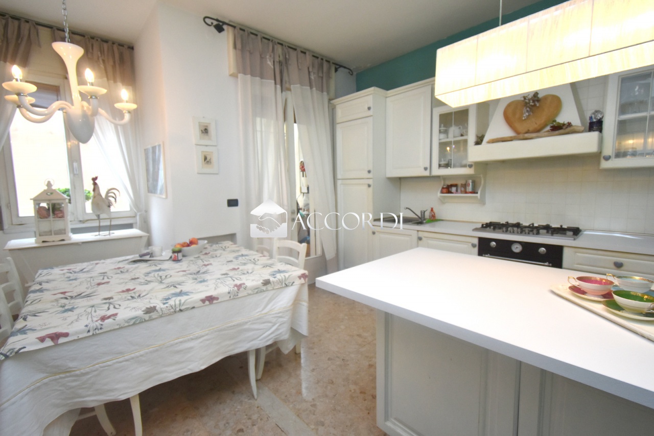 Trilocale con terrazzo a Conegliano