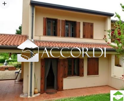 Villa con giardino a San Pietro di Feletto