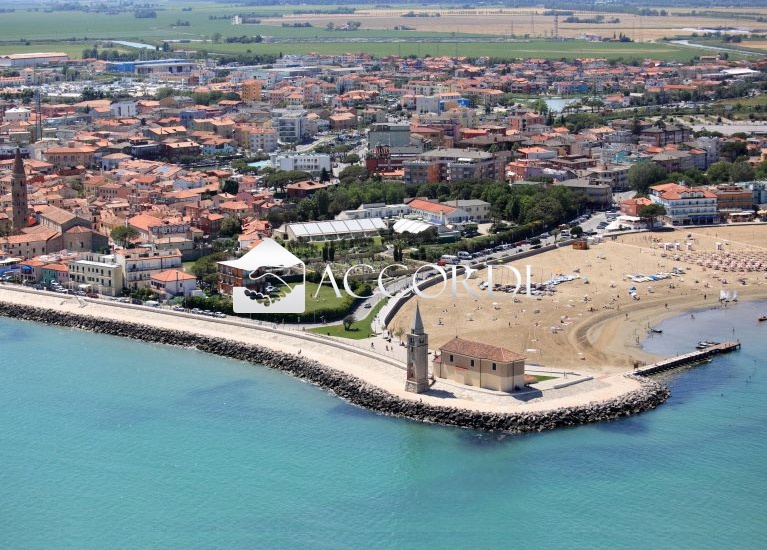 Attivit commerciale in vendita a Caorle