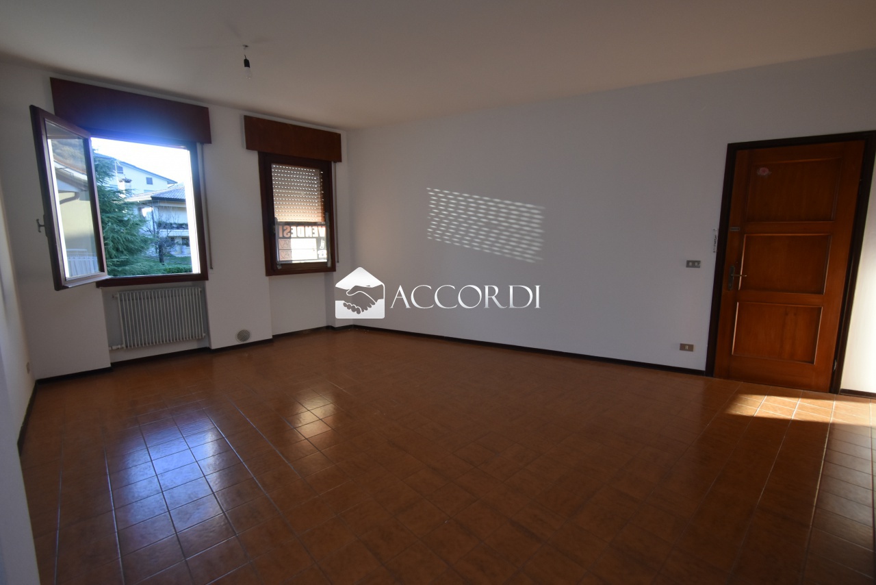 Trilocale in vendita a Tarzo