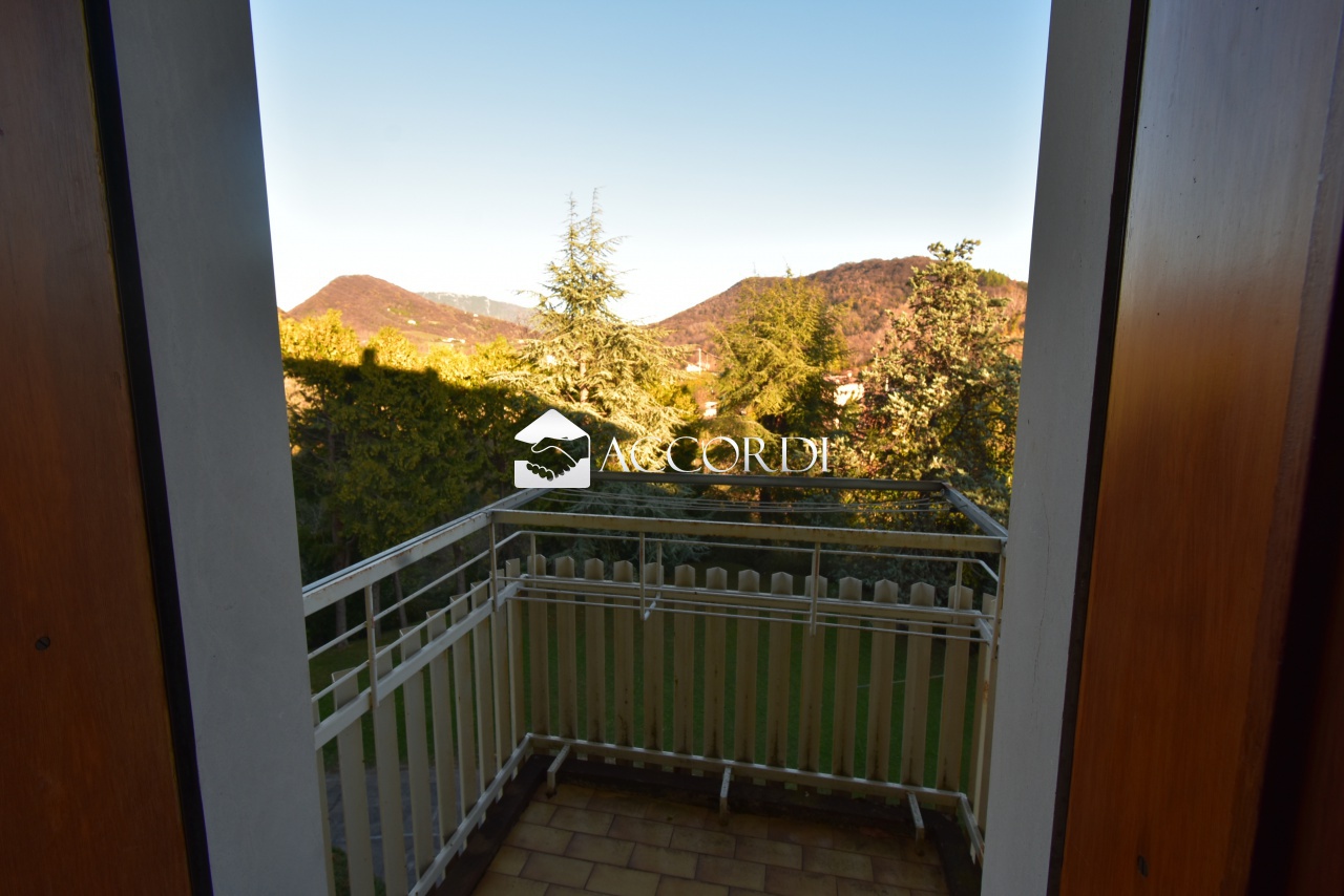 Trilocale in vendita a Tarzo