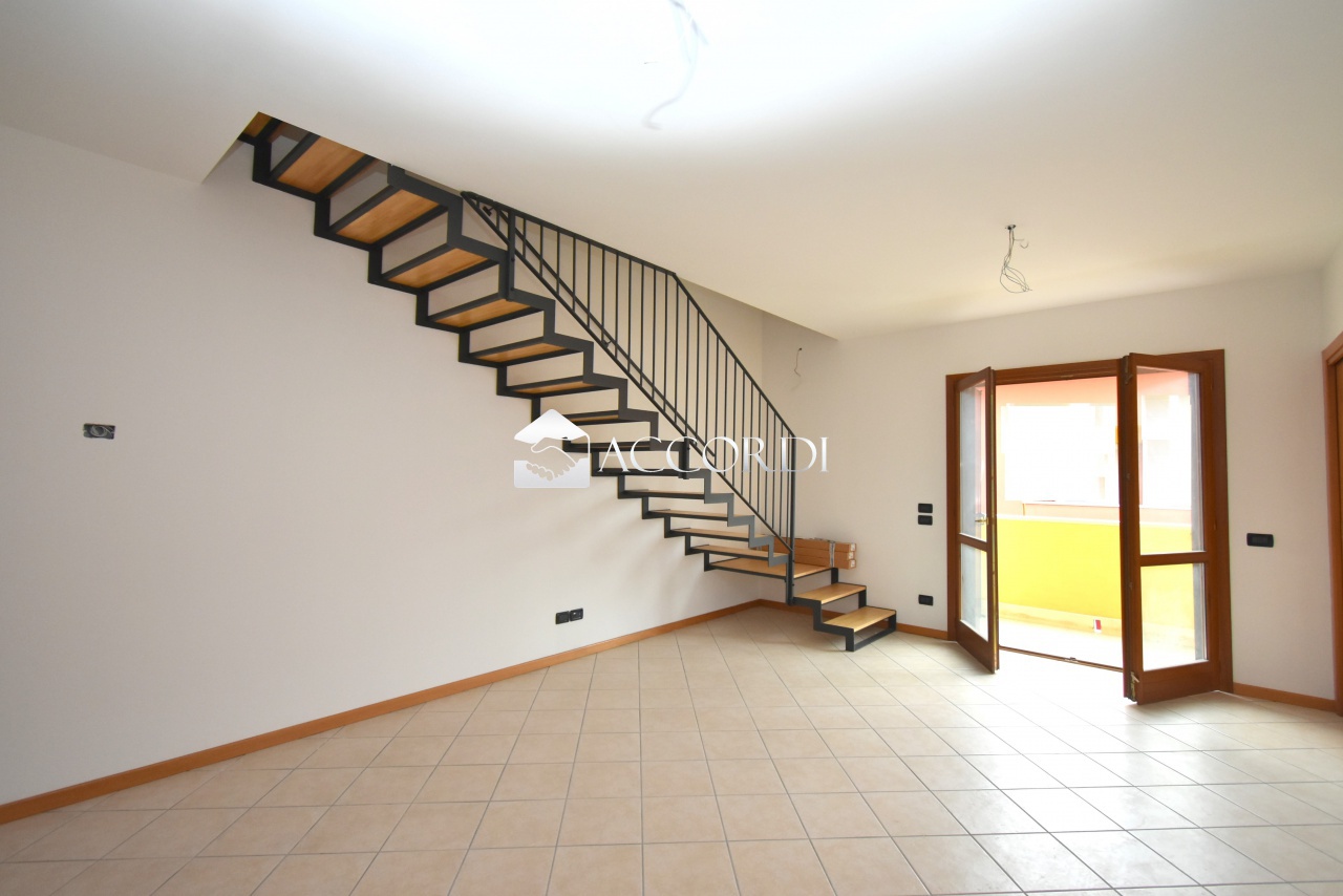 Trilocale con terrazzo a Spresiano