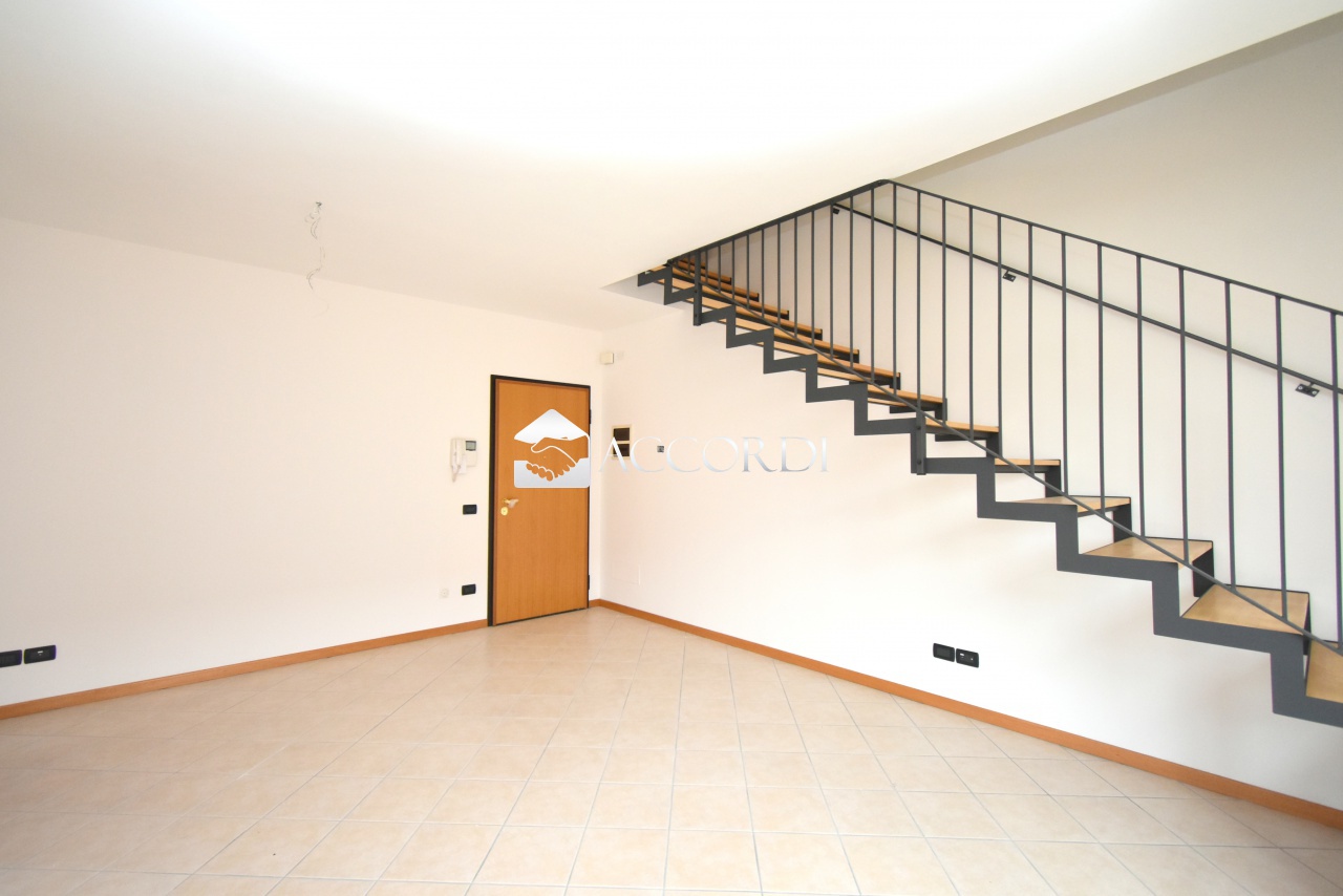 Trilocale con terrazzo a Spresiano