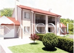 Villa con giardino a San Pietro di Feletto