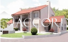 Villa con giardino a San Pietro di Feletto