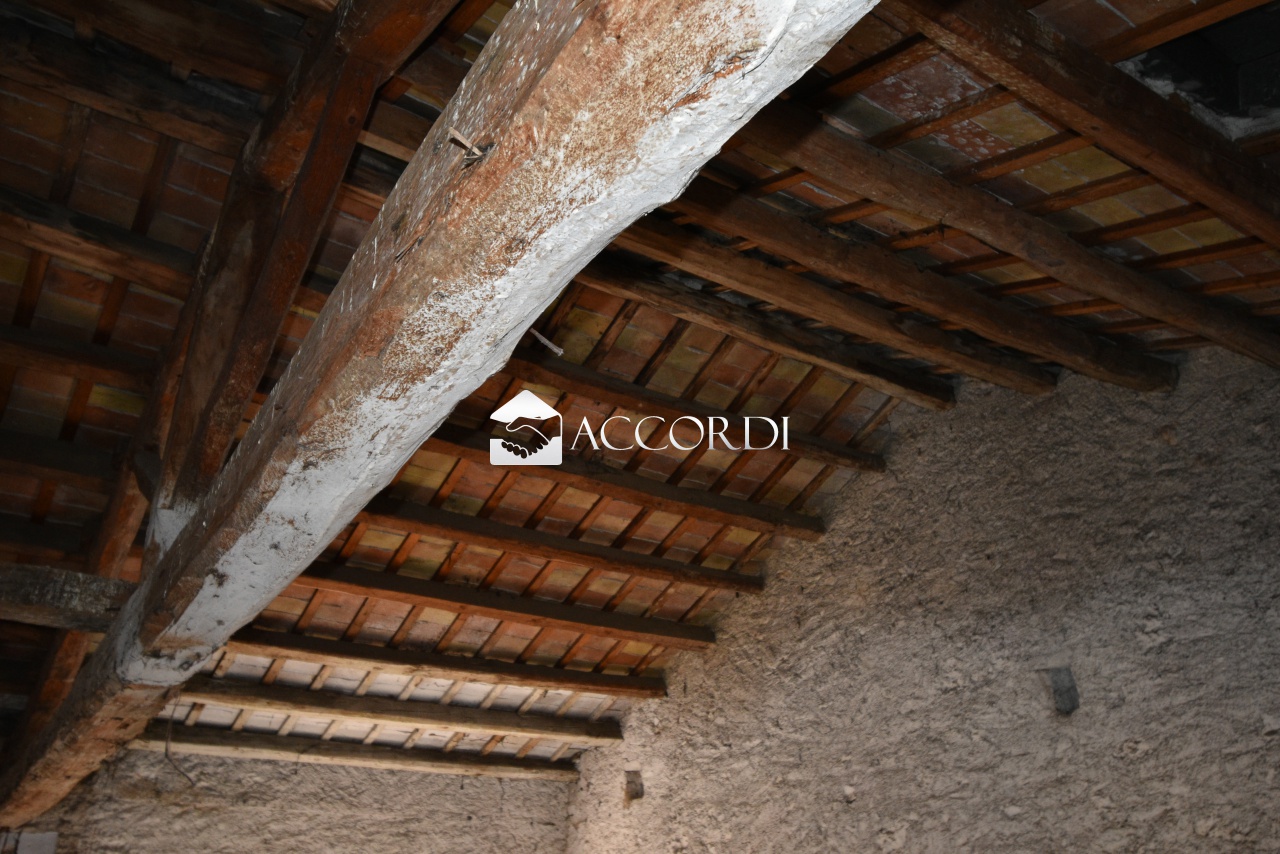 Rustico con giardino a Pieve di Soligo