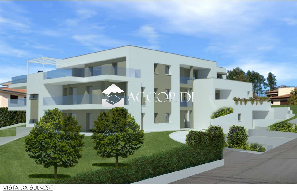 Quadrilocale con giardino a Conegliano