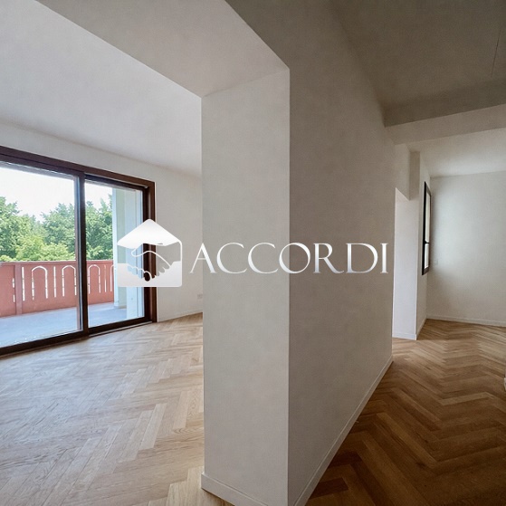 Trilocale con terrazzo a Pordenone