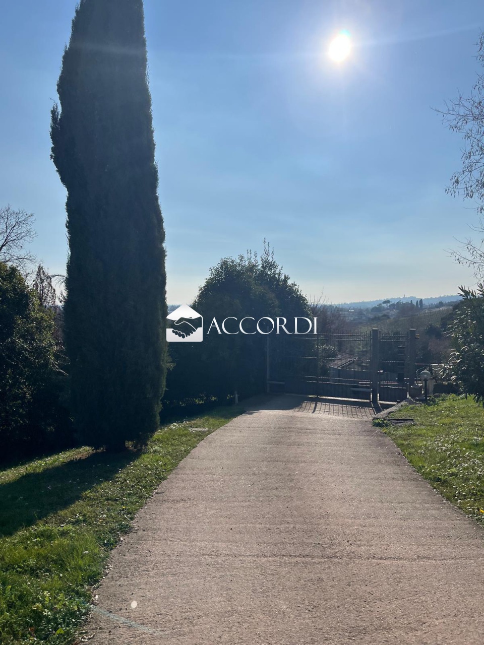 Trilocale arredato in affitto a Conegliano