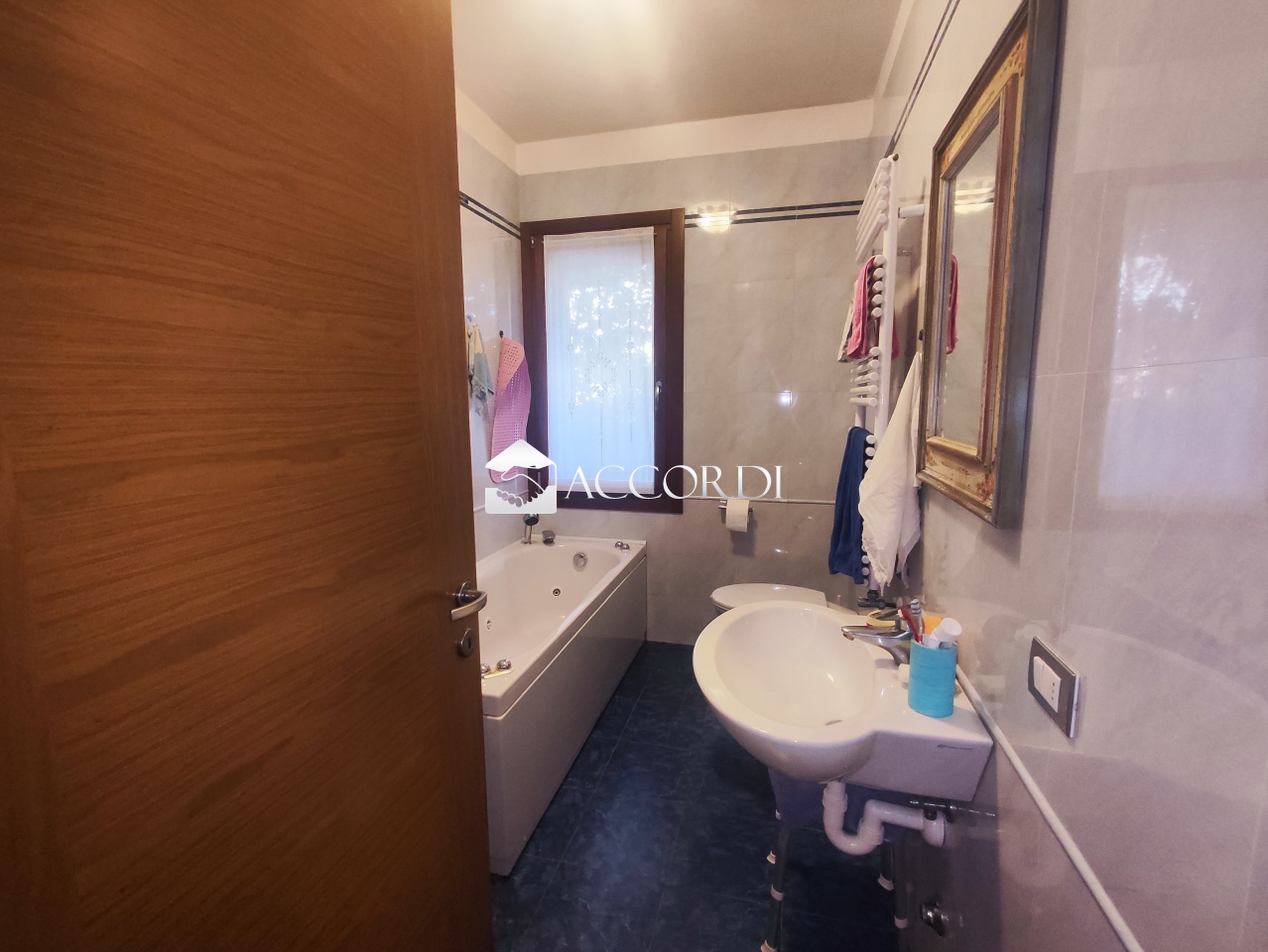 Trilocale con giardino a Conegliano