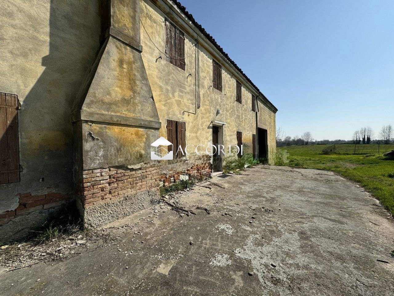 Rustico con giardino a Este