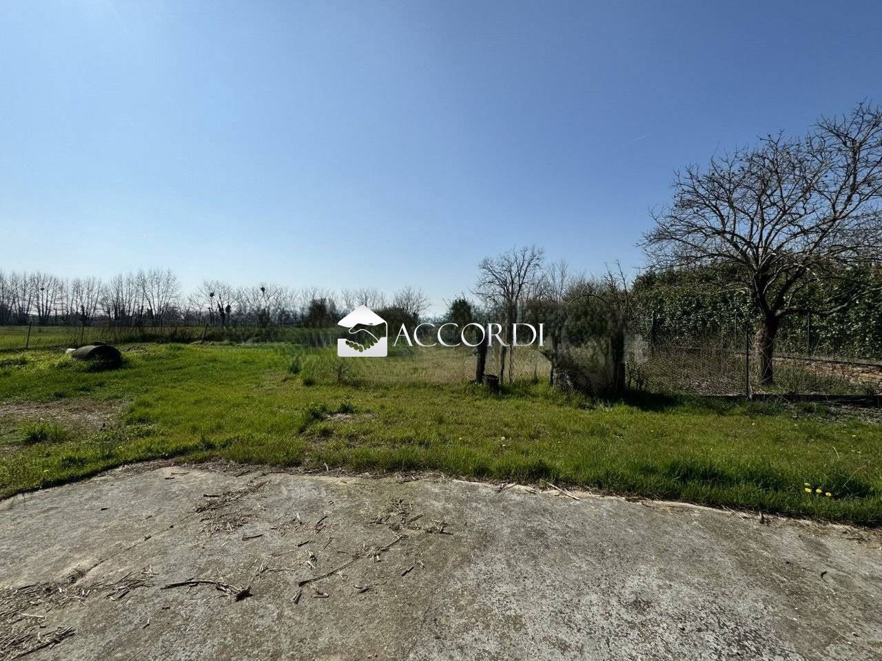 Rustico con giardino a Este