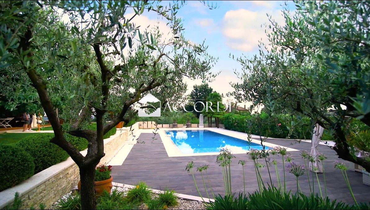 Villa con giardino a Refrontolo