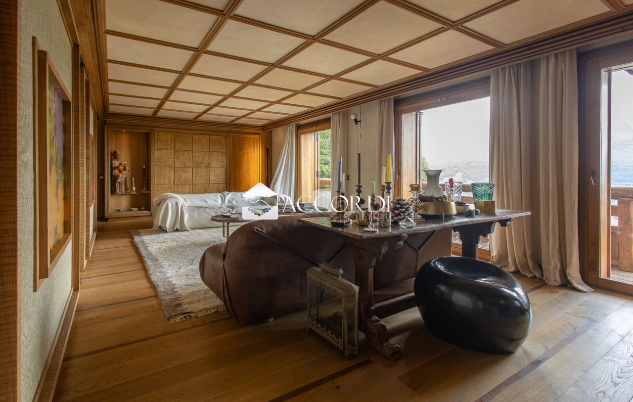 Villa con giardino a Cortina d'Ampezzo