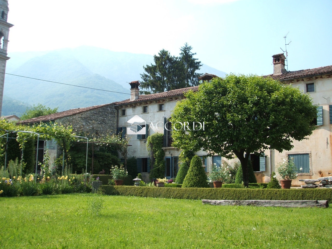 Casa indipendente da ristrutturare a Follina