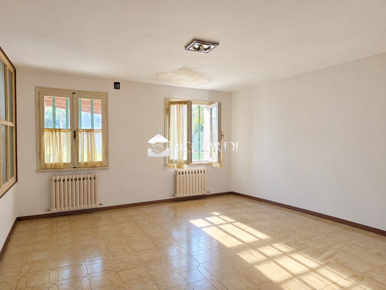 Villa con giardino a Due Carrare