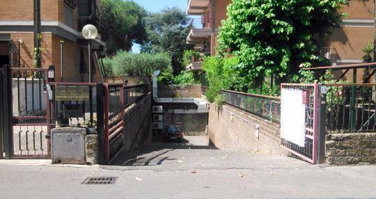 Negozio in affitto in via del casale santarelli 13, Roma