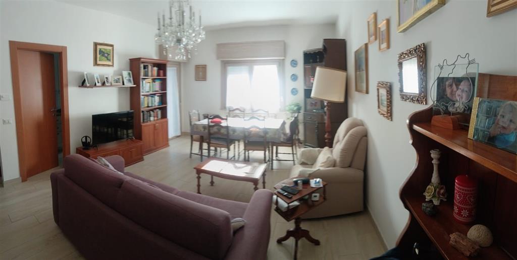 Appartamento ristrutturato in via crescenzio 23, Santa Marinella