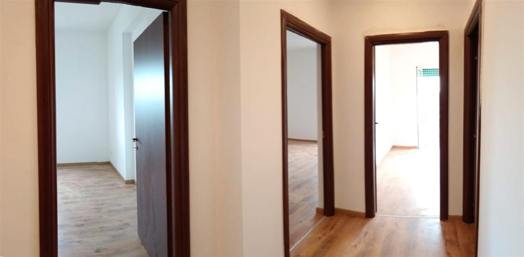 Stanza Doppia ristrutturata in via casale quintiliani 109, Roma