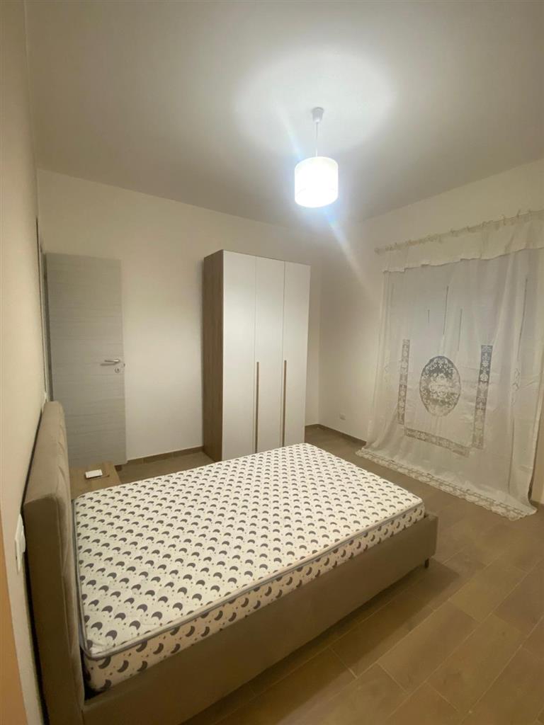 Stanza Singola ristrutturata in via delle vitalbe 4, Roma