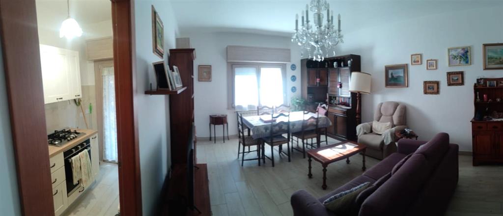 Appartamento ristrutturato in via crescenzio 23, Santa Marinella