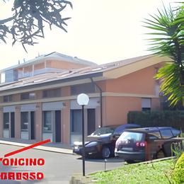Ufficio con giardino in via della stazione di ciampino 14, Roma