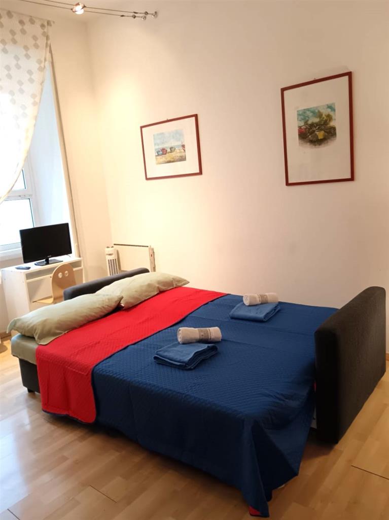 Casa vacanza Monolocale in affitto in via vercelli 19, Roma