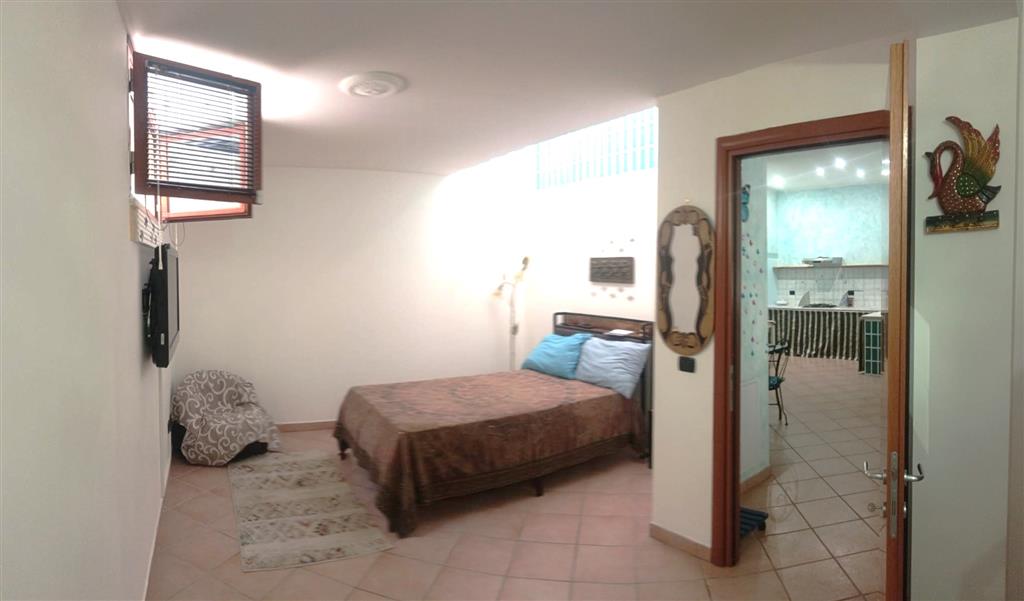 Appartamento ristrutturato in via del divino amore, Marino