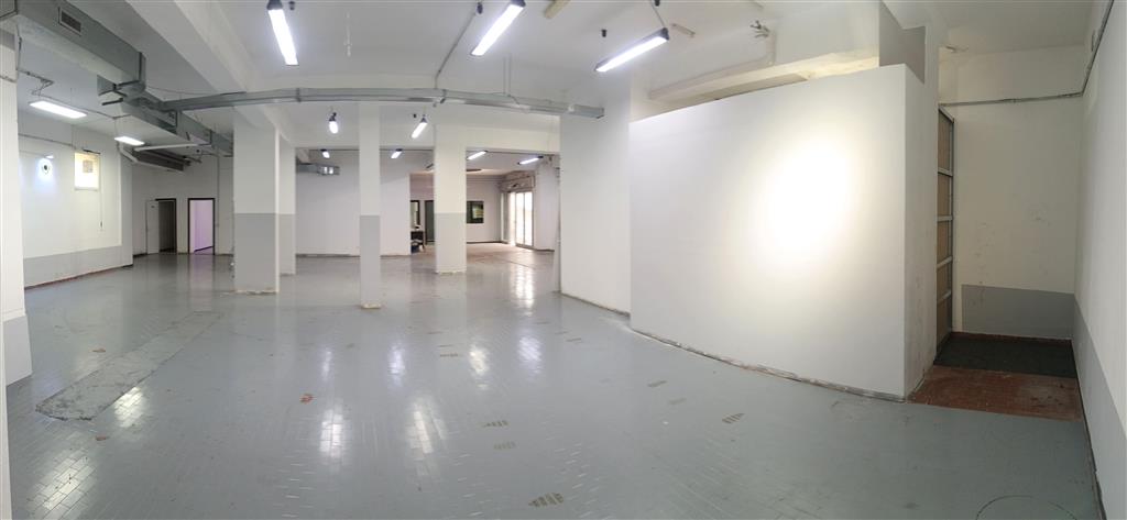 Negozio in affitto in via casale santarelli 16, Roma