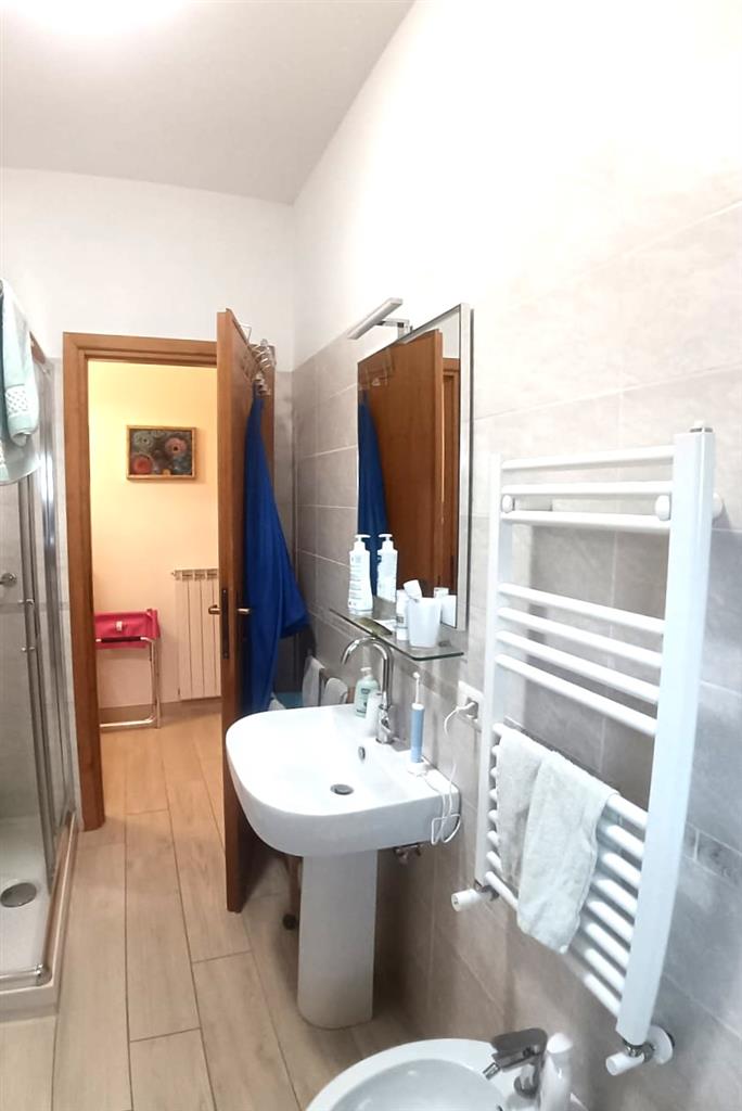 Appartamento ristrutturato in via crescenzio 23, Santa Marinella