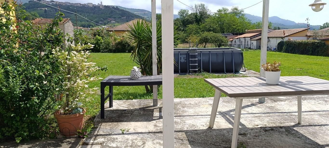 Casa indipendente con giardino, Castelnuovo Magra colombiera