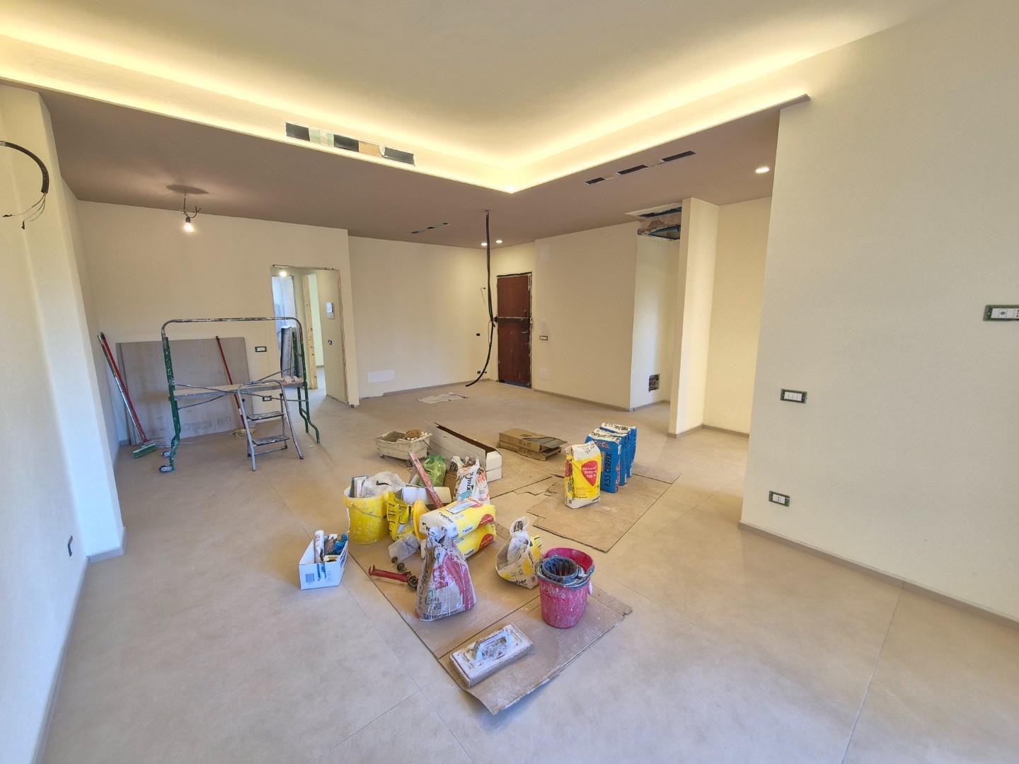 Quadrilocale ristrutturato, Carrara marina di