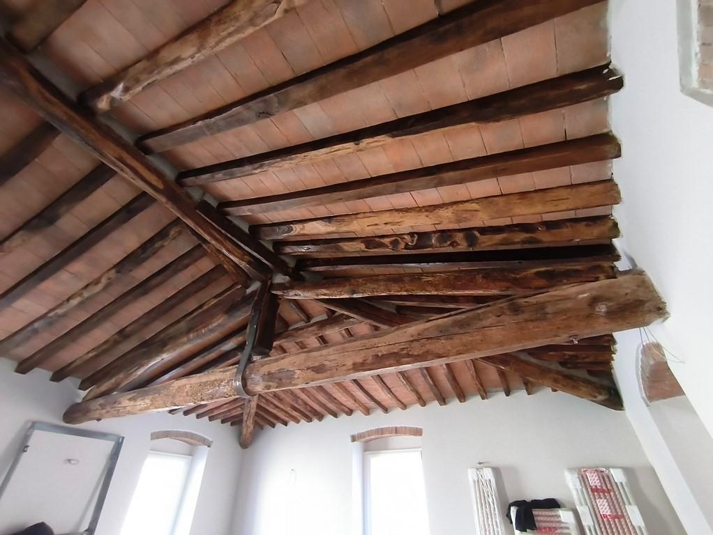 Quadrilocale ristrutturato a Carrara