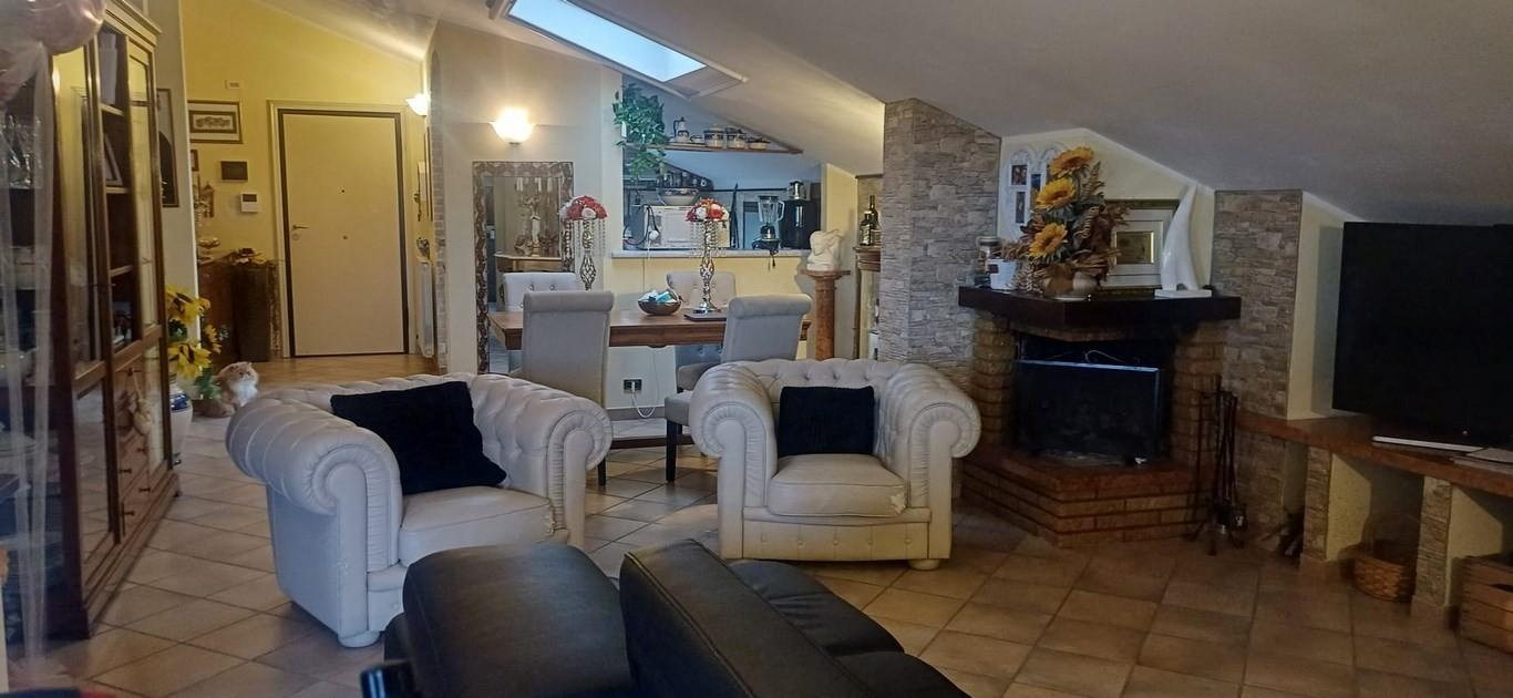 Quadrilocale in vendita, Carrara fossone