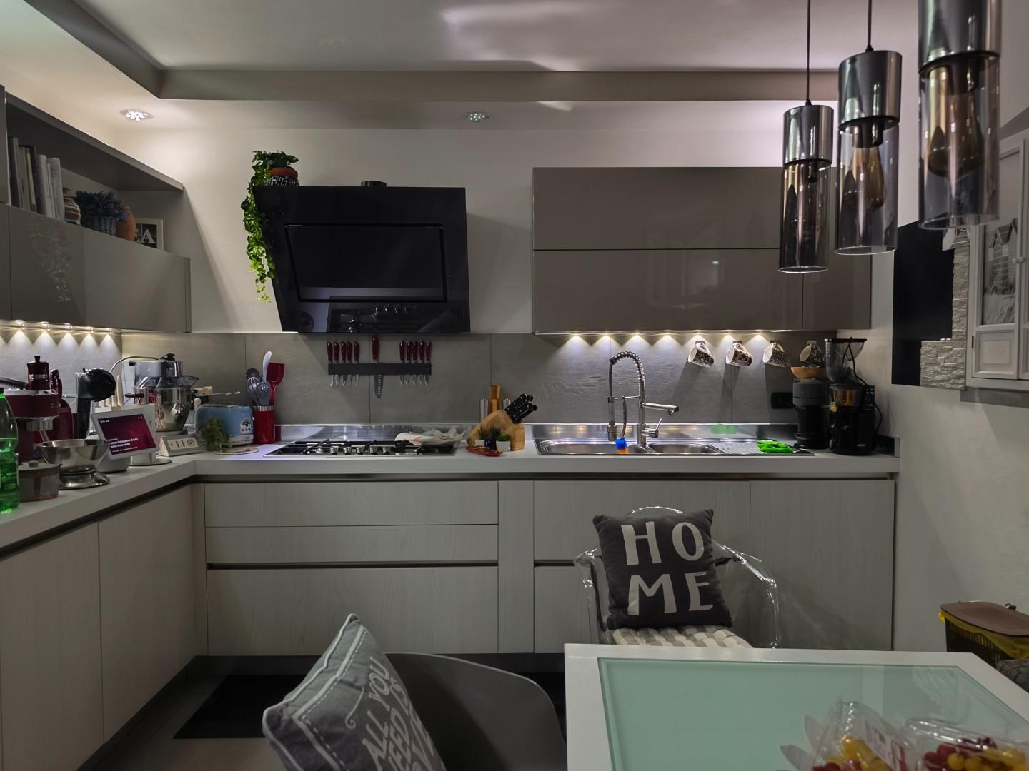 Casa indipendente con giardino, Carrara bonascola