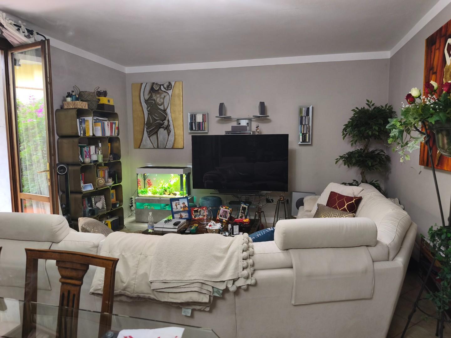 Casa indipendente con giardino, Carrara bonascola