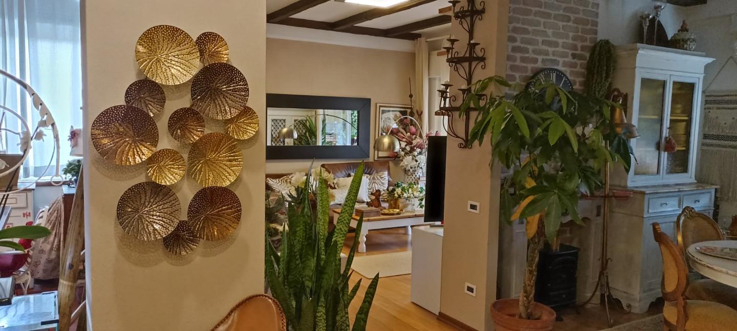 Quadrilocale ristrutturato a Carrara