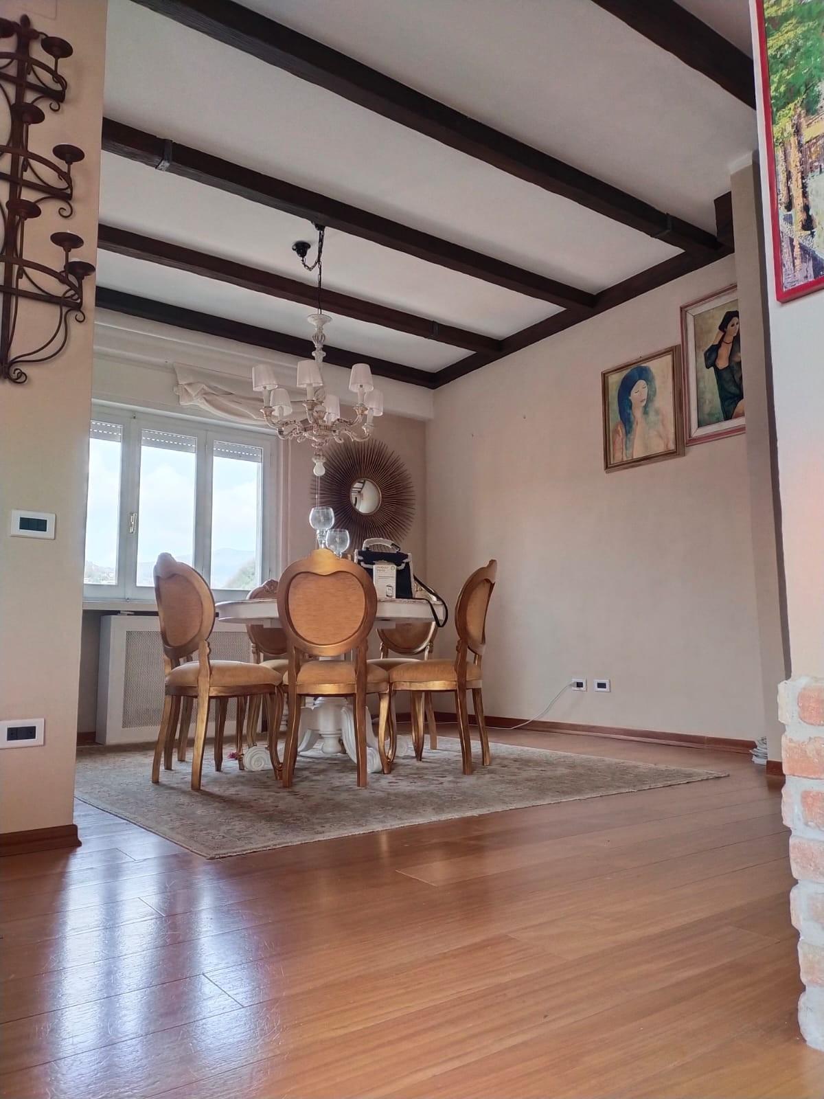 Quadrilocale ristrutturato a Carrara