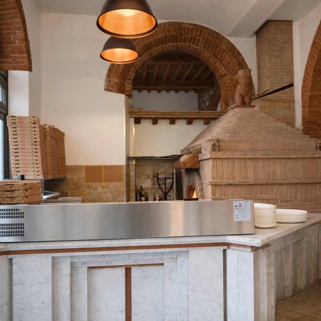 Attivit� commerciale in vendita, Carrara centro