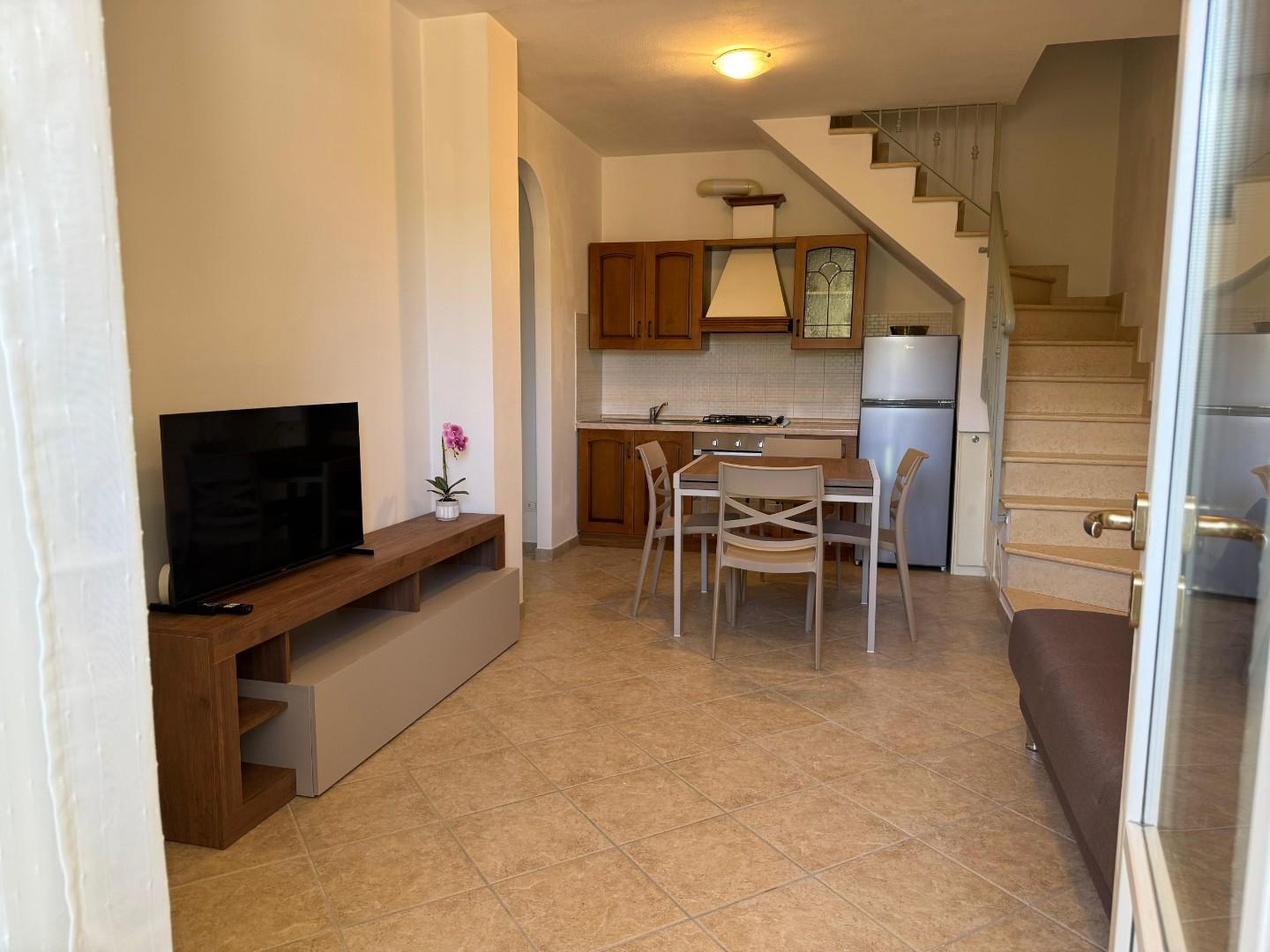Casa indipendente arredata in affitto, Fosdinovo caniparola