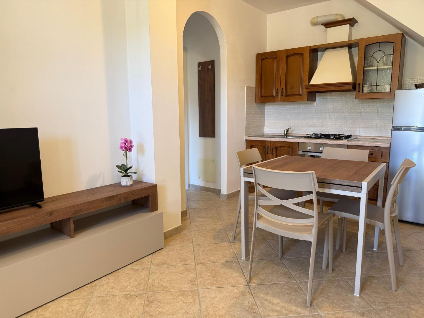 Casa indipendente arredata in affitto, Fosdinovo caniparola