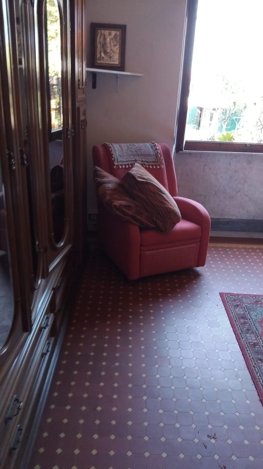 Casa indipendente con giardino, Carrara avenza