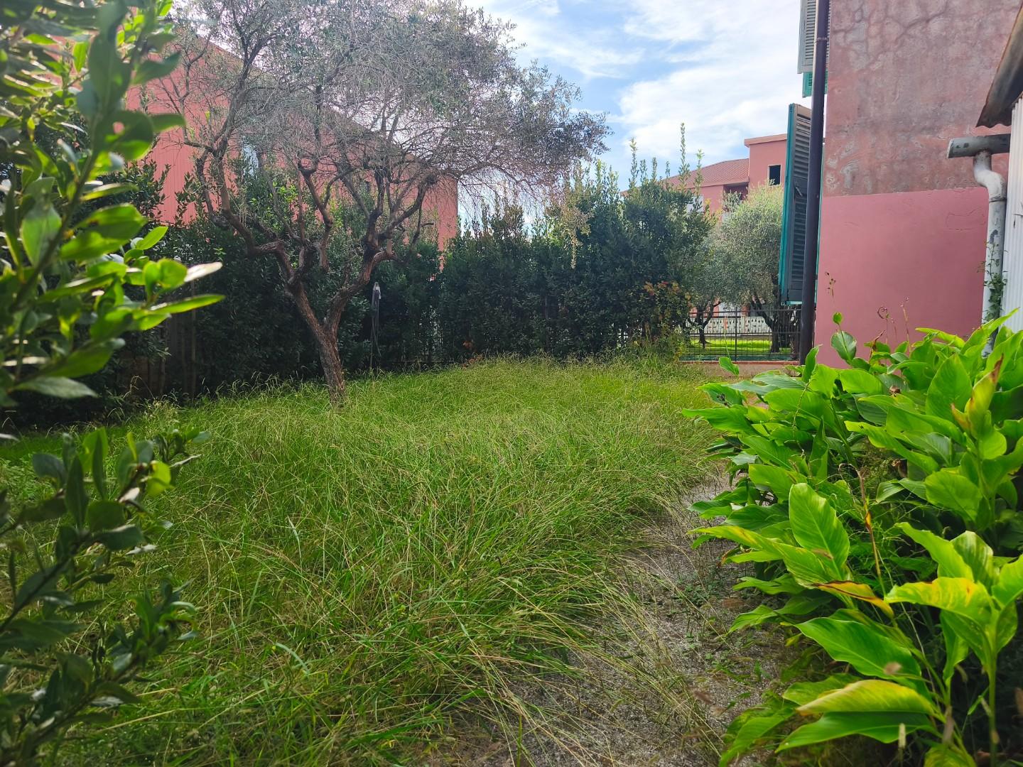 Casa indipendente con giardino, Castelnuovo Magra molicciara