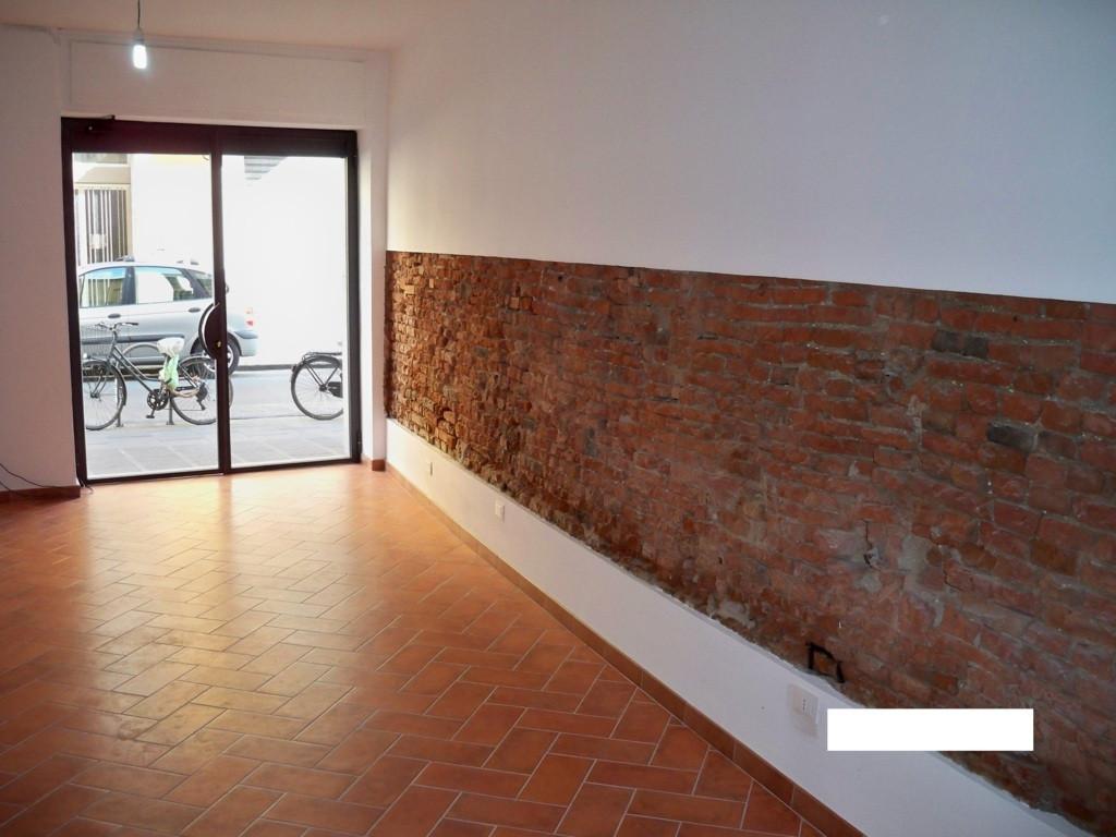 Locale commerciale in affitto, Pisa centro storico
