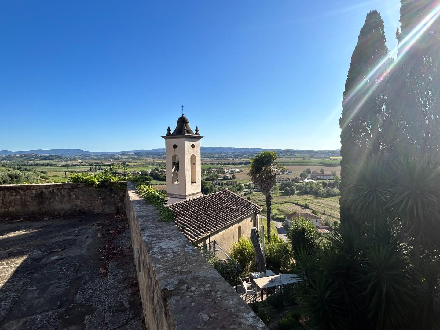 Bilocale ristrutturato, Palaia forcoli