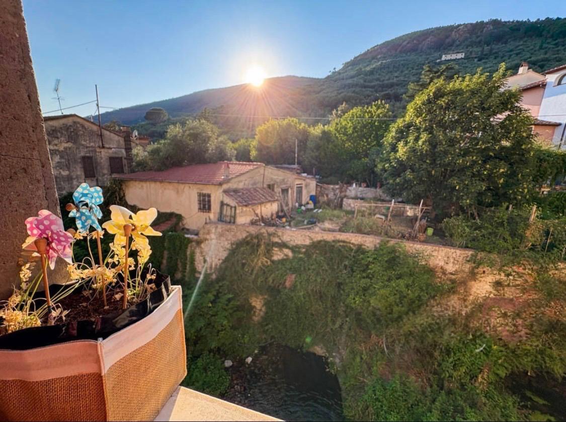 Casa indipendente con terrazzo, Calci castelmaggiore