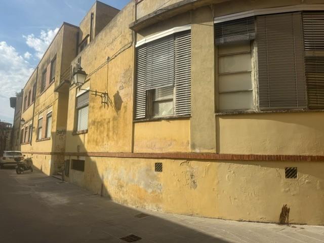 Stabile/Palazzo con giardino, Pisa centro storico